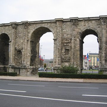 Porte de Mars à Reims