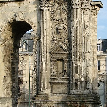 Porte de Mars à Reims
