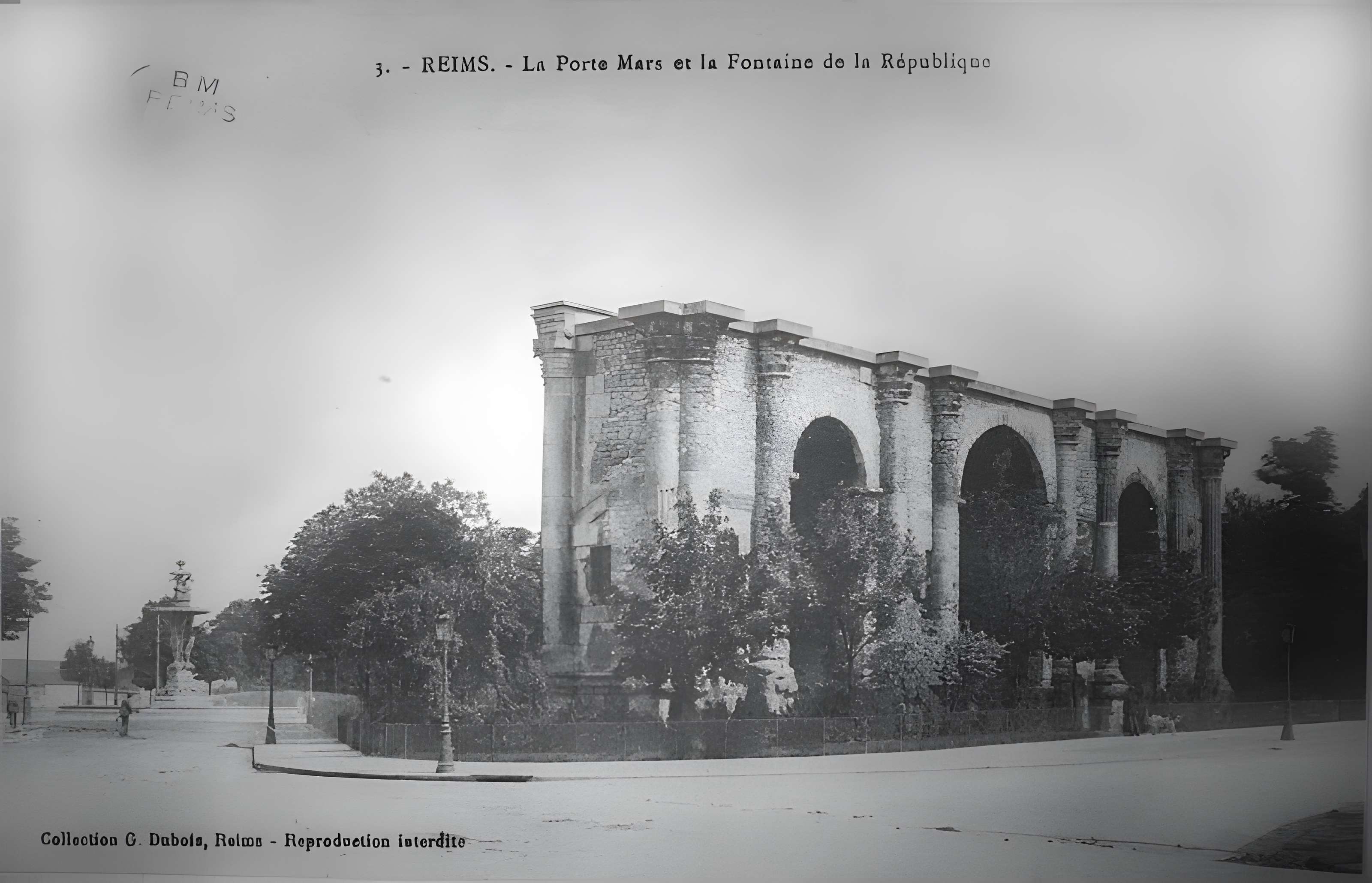 Porte de Mars à Reims