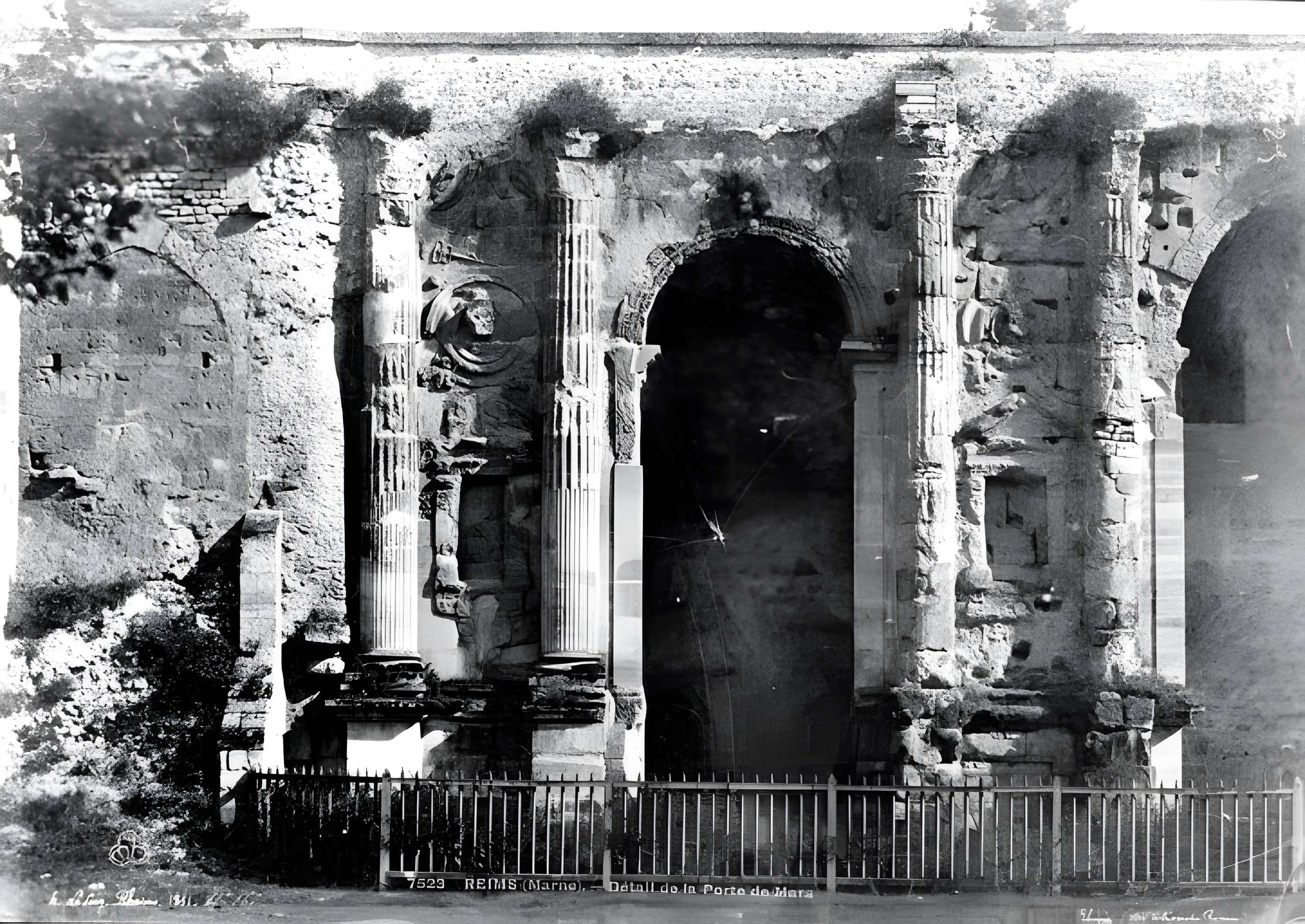Porte de Mars à Reims