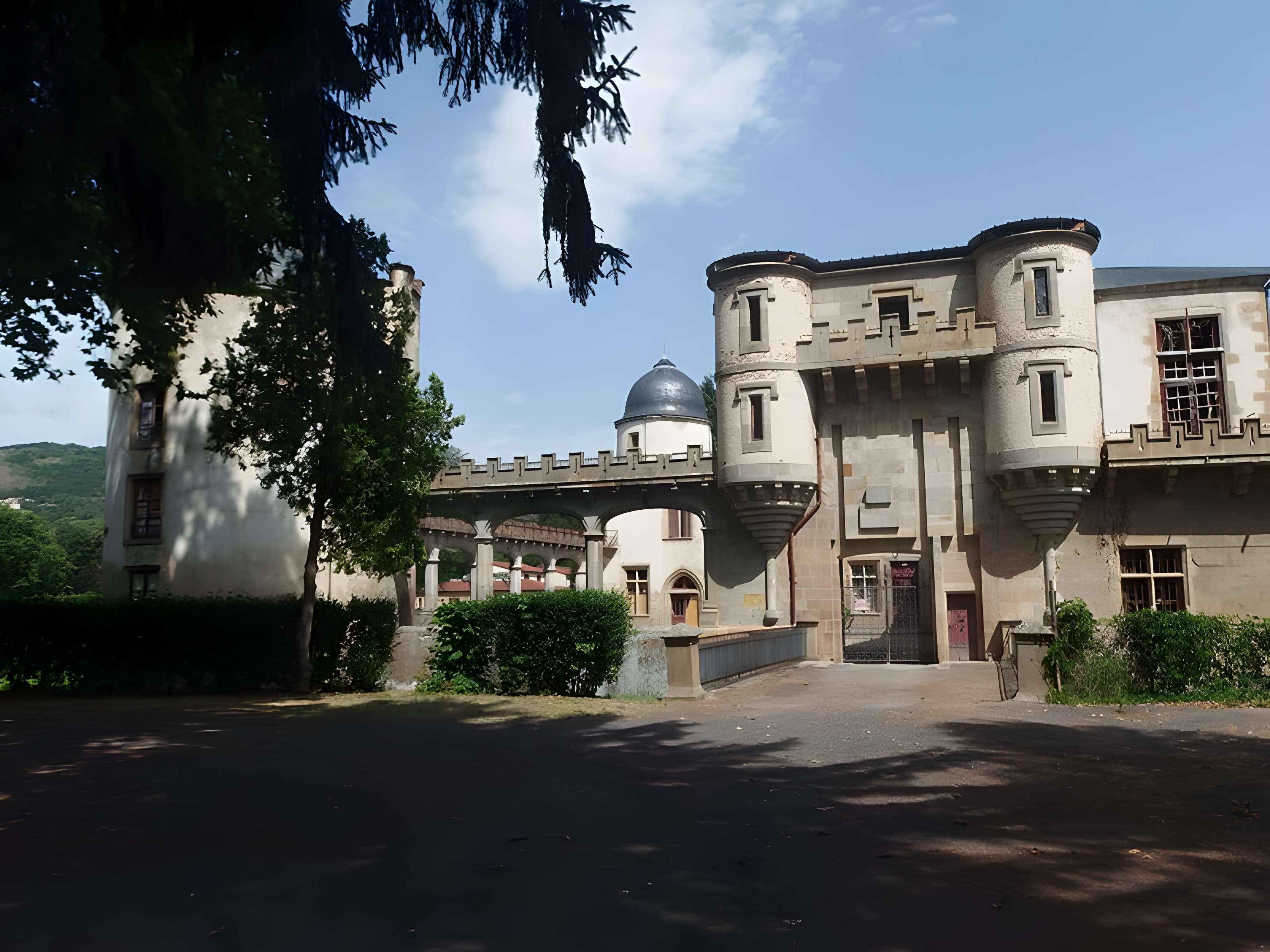 Château de Saint-Cirgues