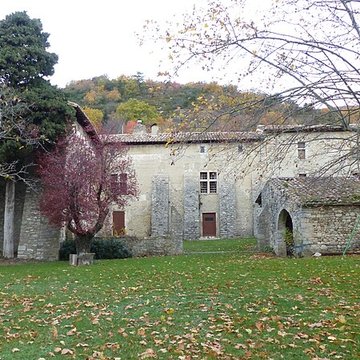 chateau de saint ferreol a pont de barret