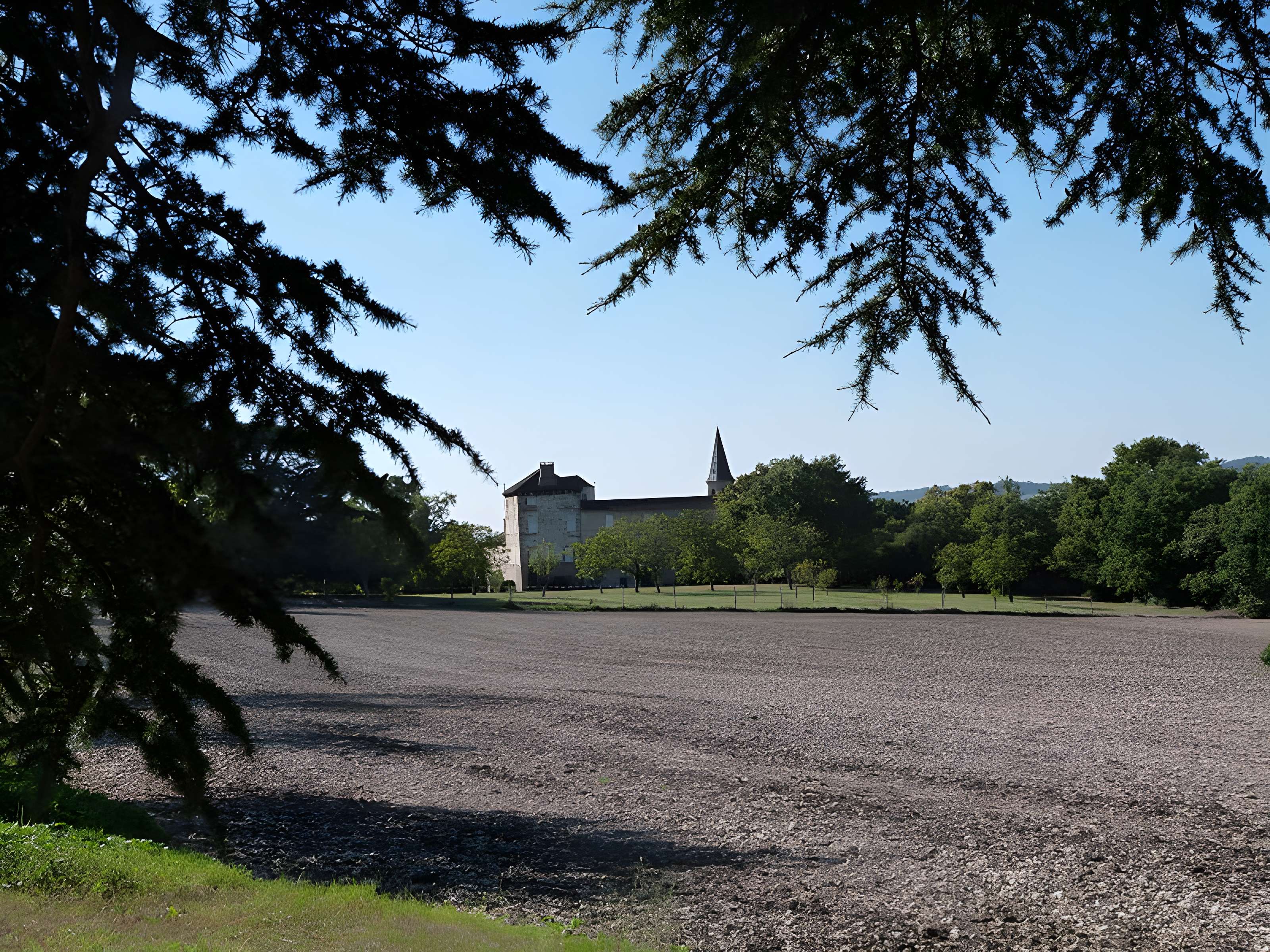 Château de Saint-Hippolyte à Monestiés