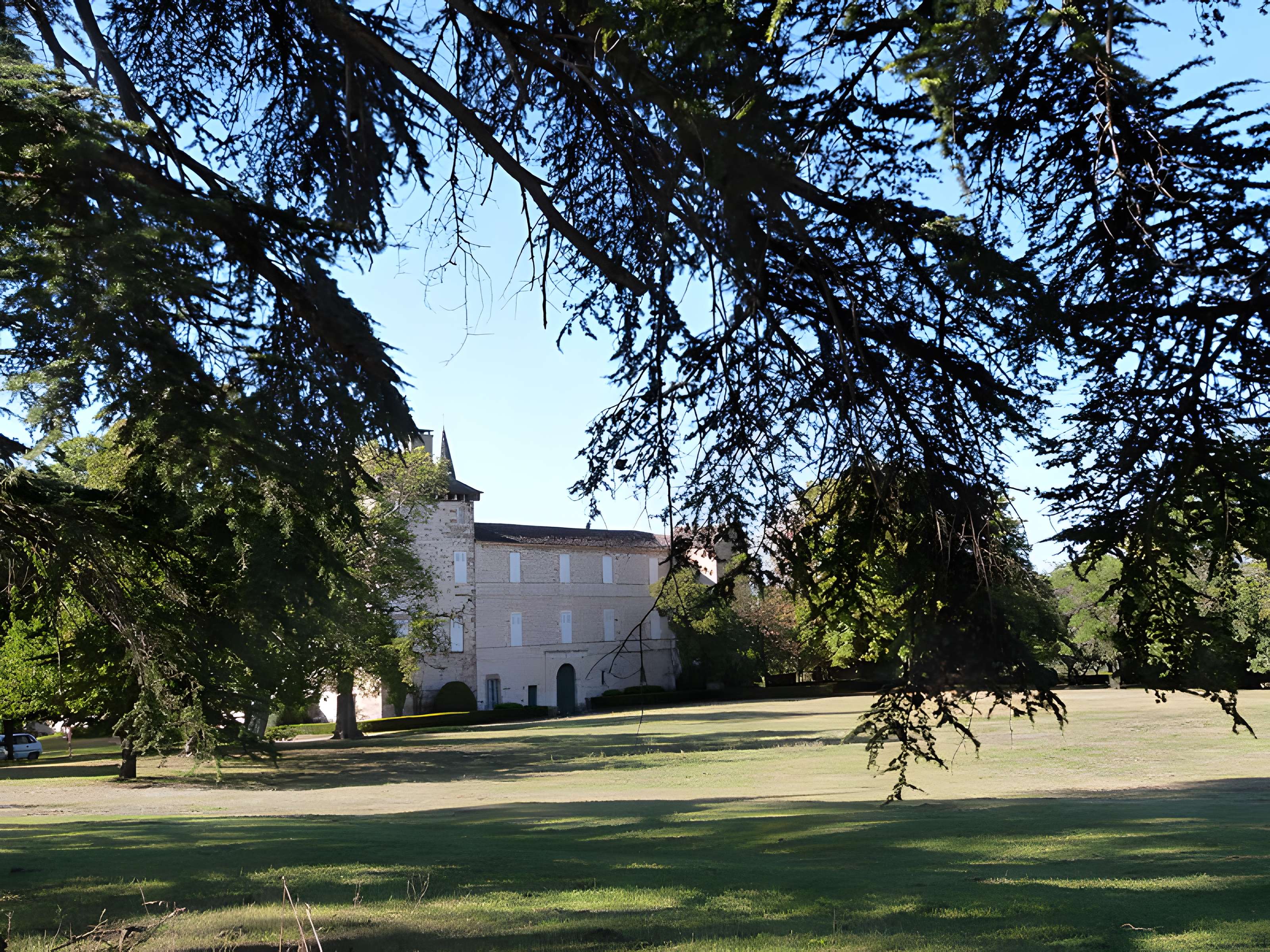 Château de Saint-Hippolyte à Monestiés