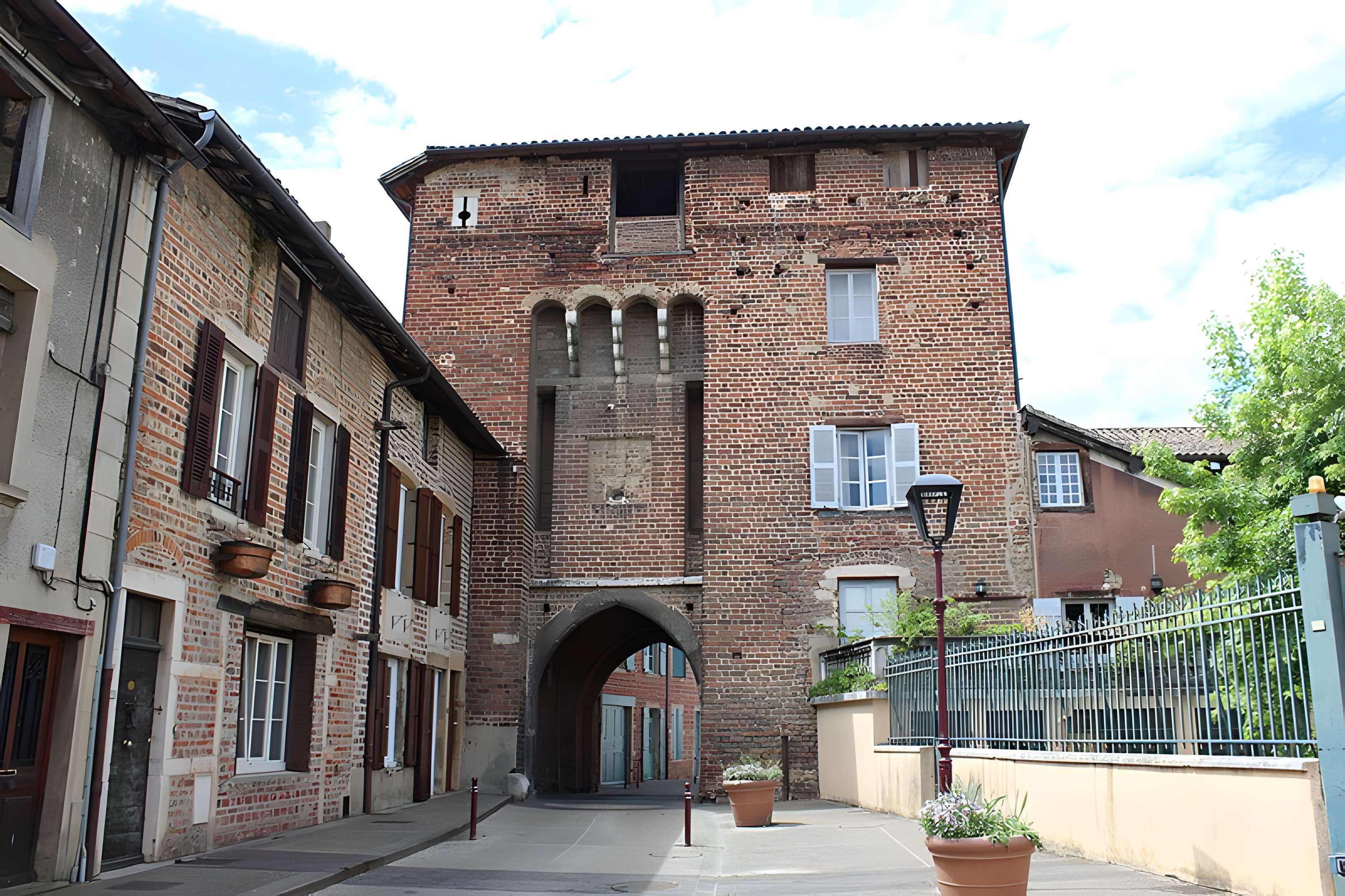 Porte de Villars à Châtillon-sur-Chalaronne