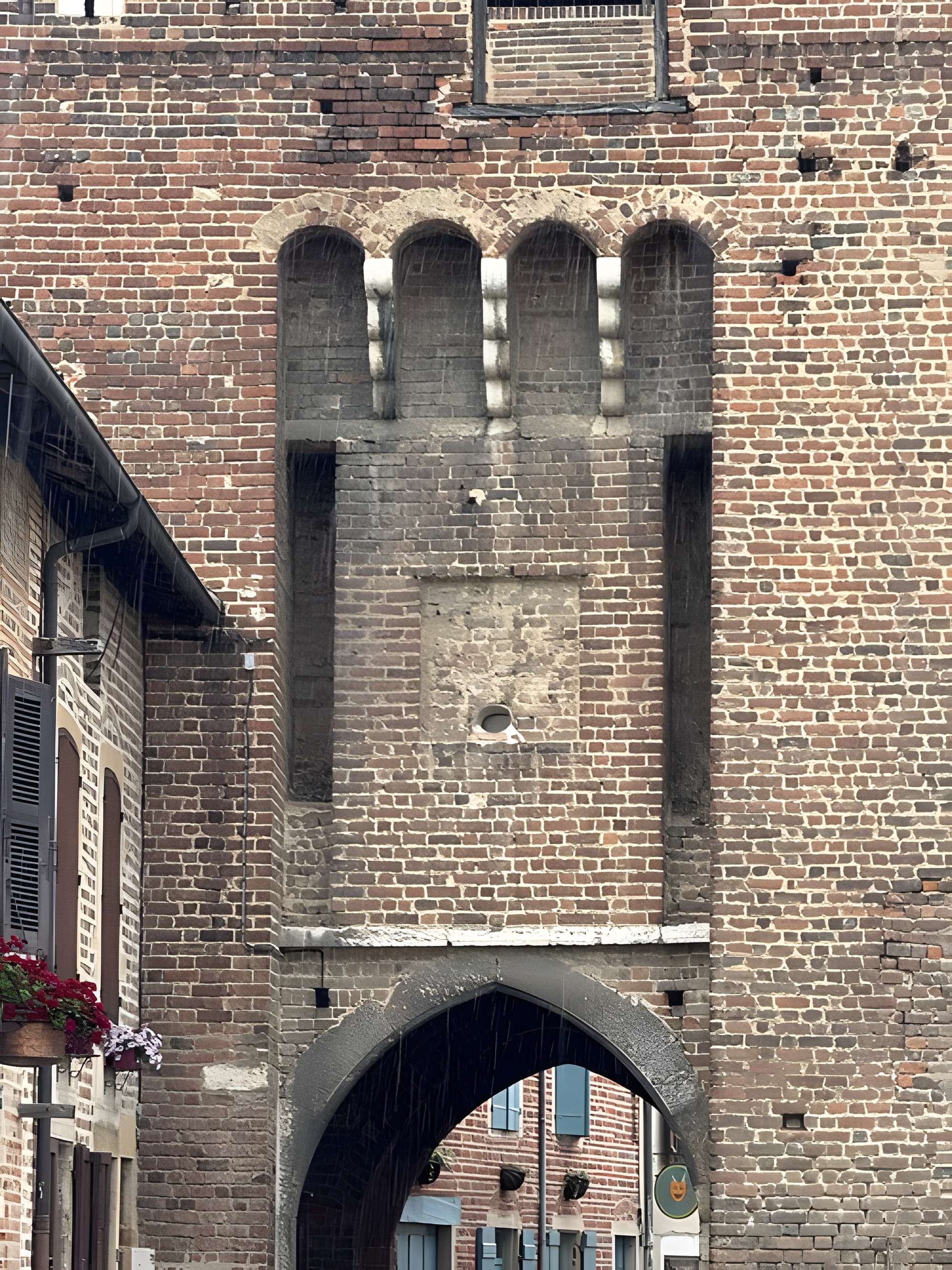 Porte de Villars à Châtillon-sur-Chalaronne