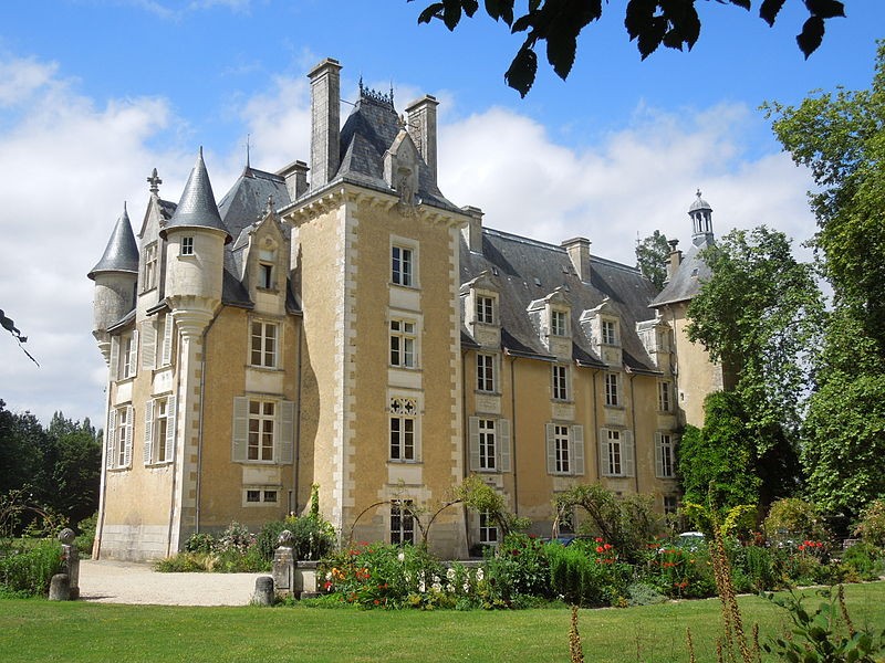 Photo de Château de Saint-Julien-l'Ars