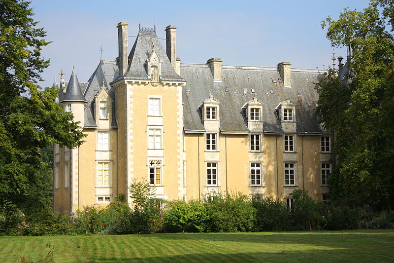 Château de Saint-Julien-l'Ars