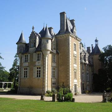 Château de Saint-Julien-lArs