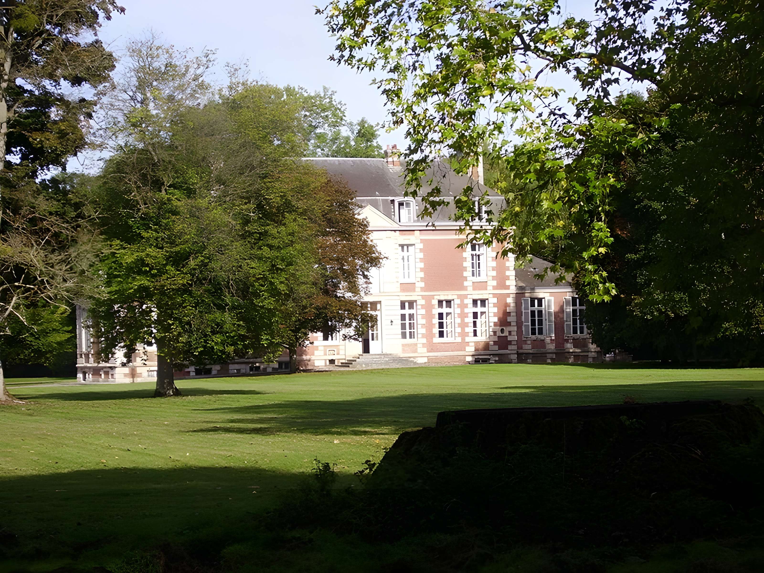 Château de Saint-Léger au Plessis-Sainte-Opportune 