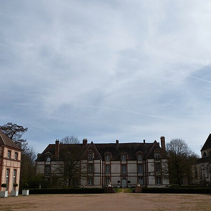 Photo de Château de Saint-Lubin-des-Joncherets