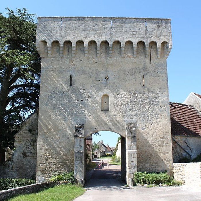Photo de Porte de ville de Druyes-les-Belles-Fontaines