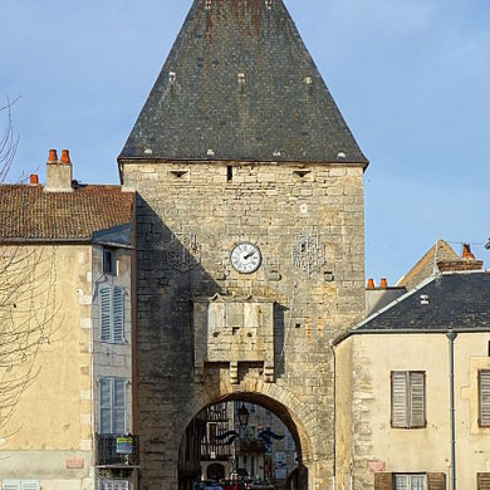 Photo de Porte de ville de Noyers-sur-Serein
