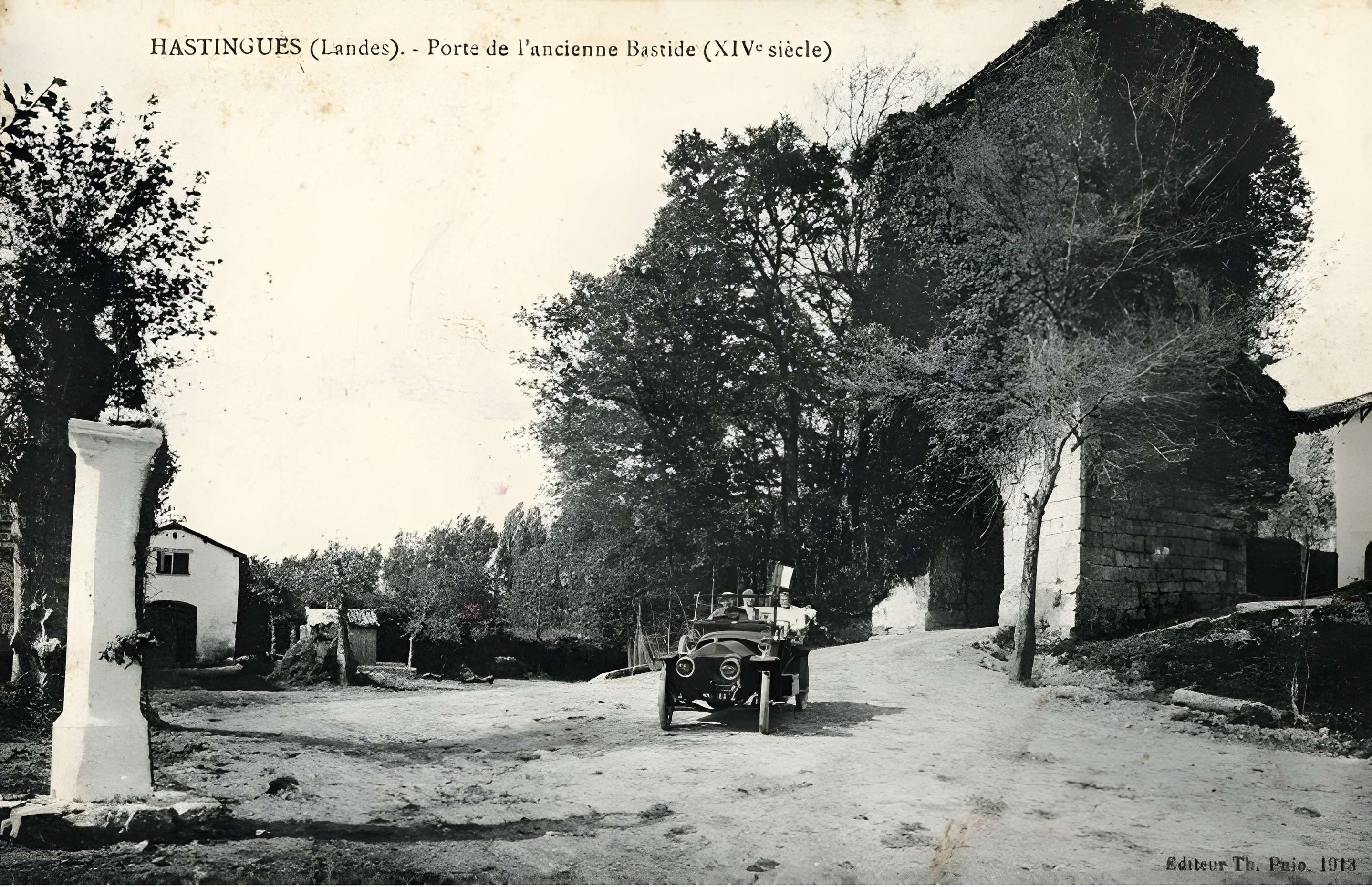 Porte de ville de Hastingues