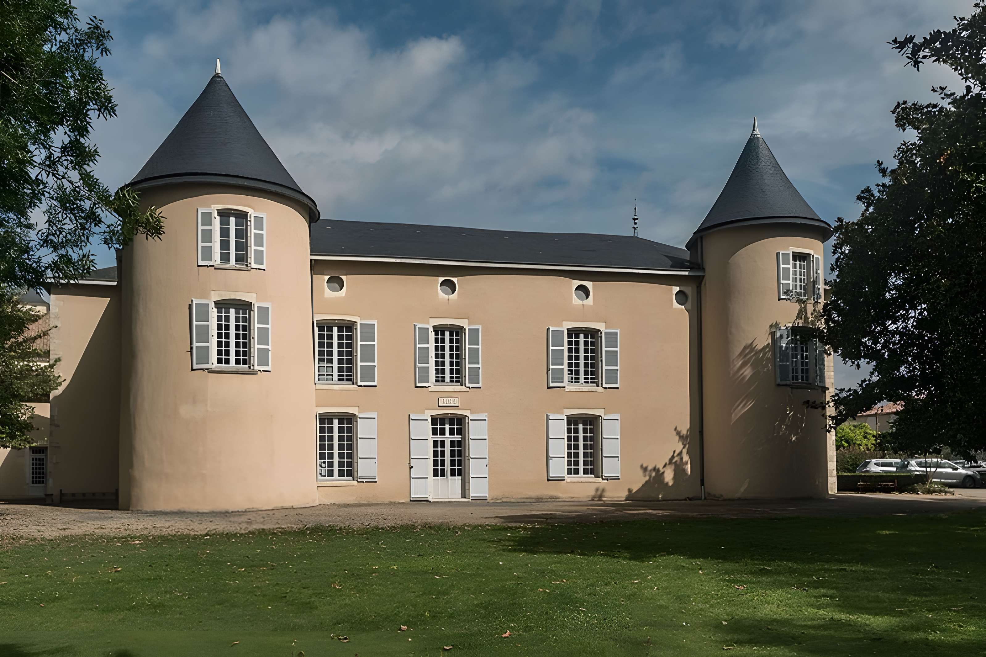 Château de Saint-Symphorien 