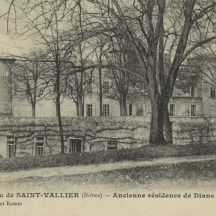 Photo de Château et ses jardins à la française