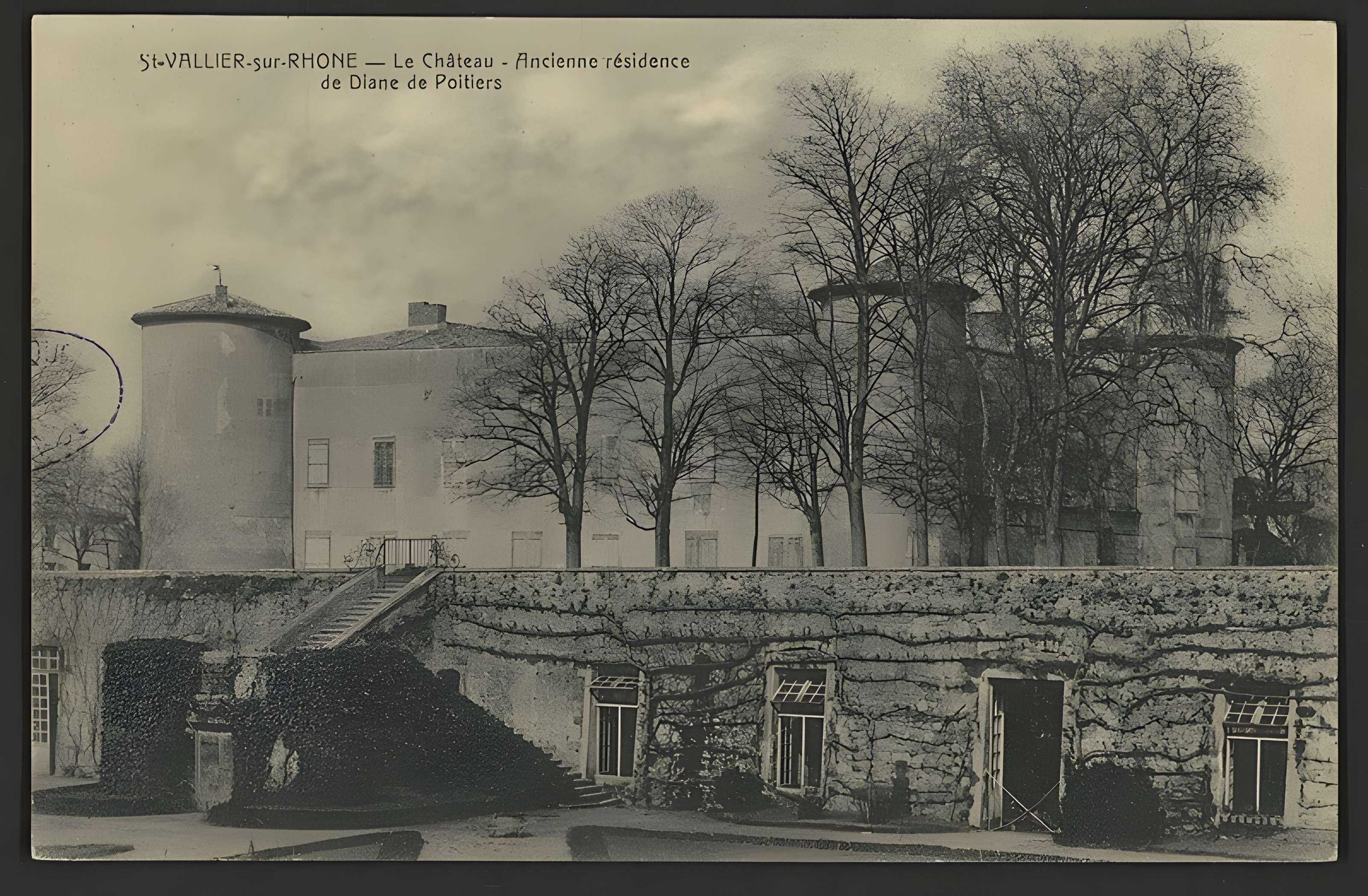Château et ses jardins à la française