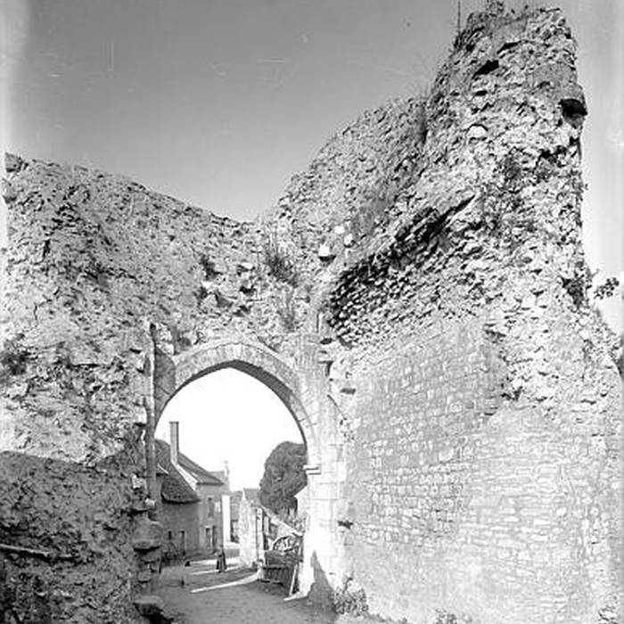 Photo de Château de Saint-Vérain