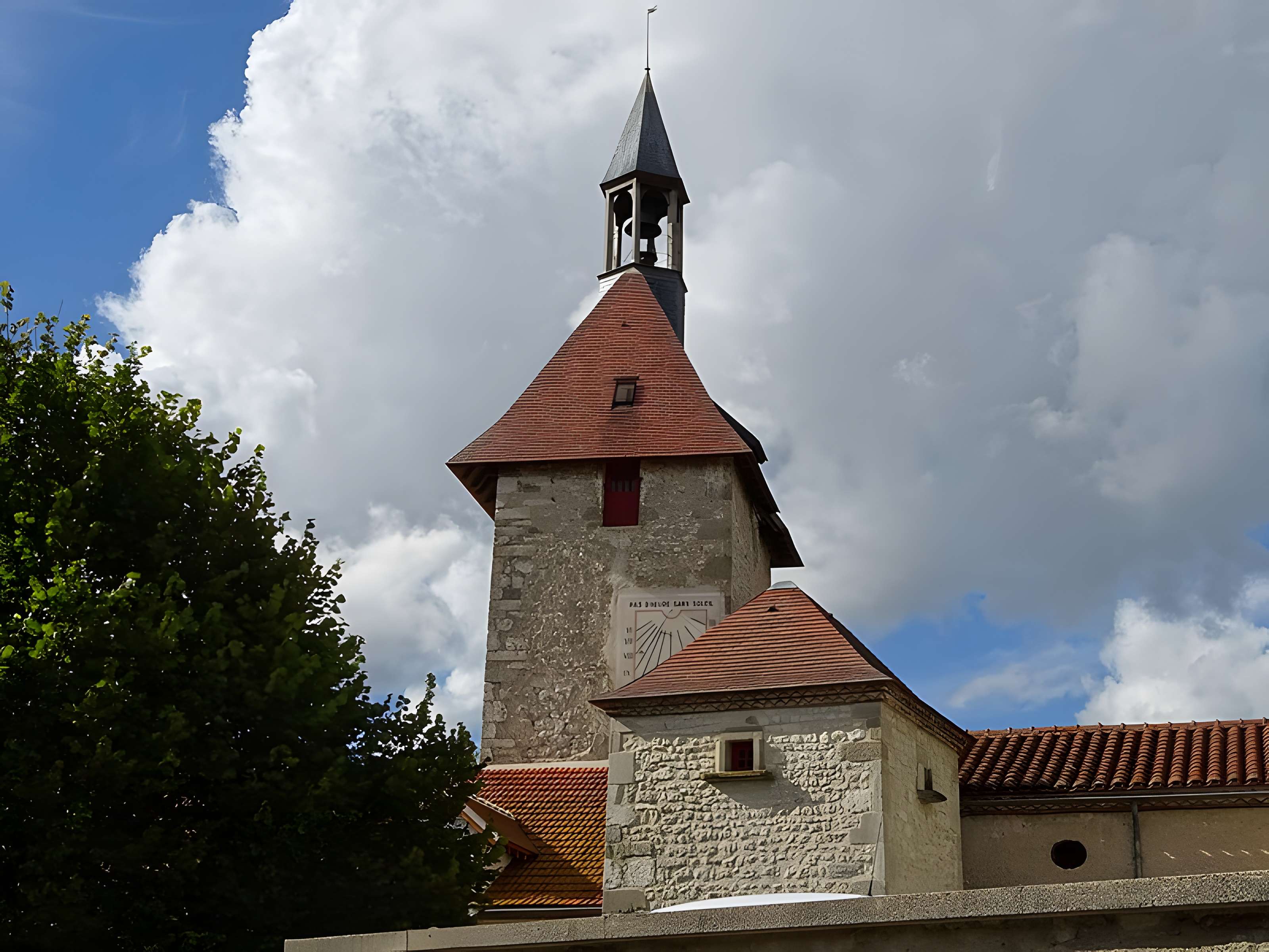 Porte d'Occident de Charroux