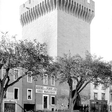 Porte dOrange de Carpentras