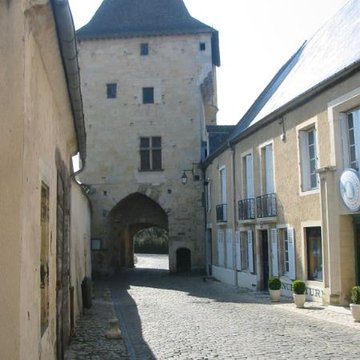 Porte du Croux de Nevers