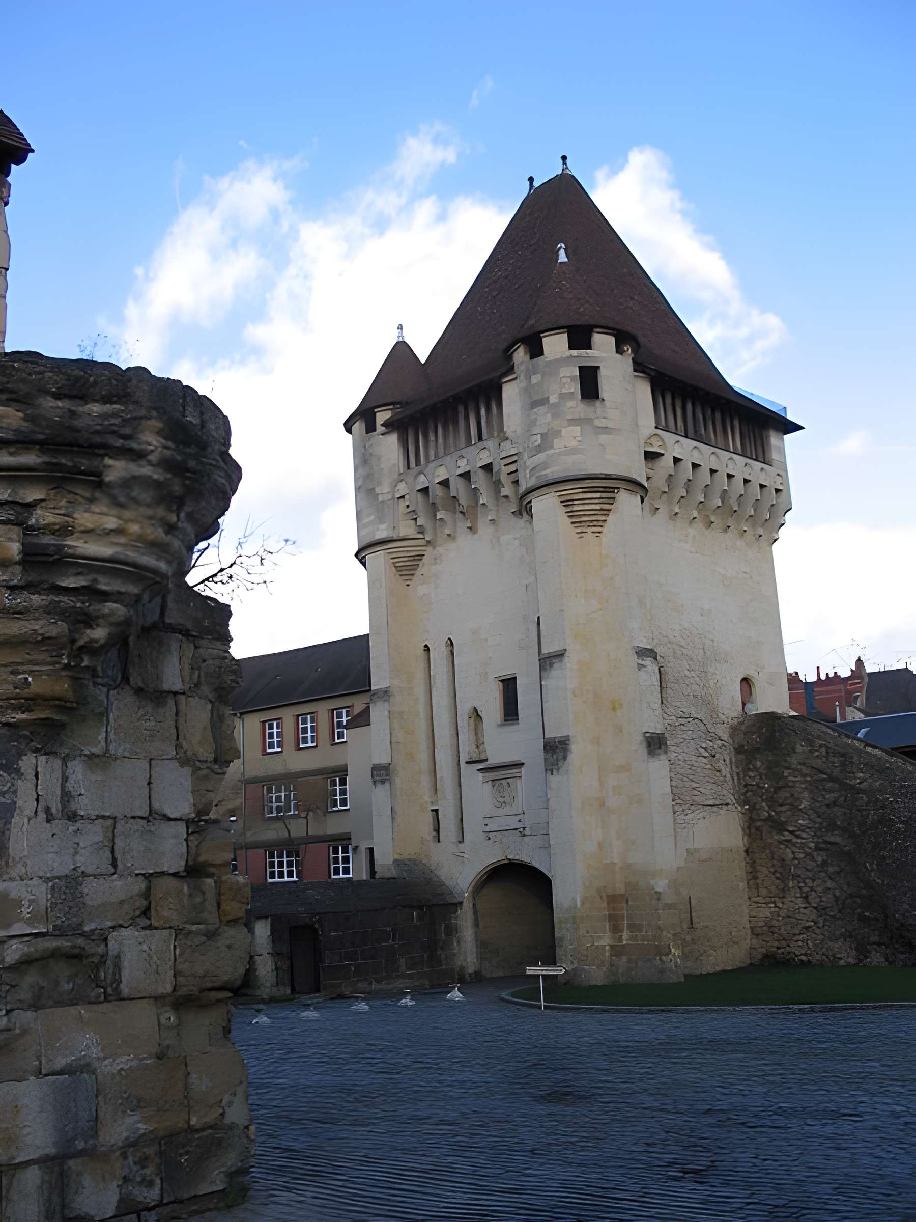 Porte du Croux de Nevers
