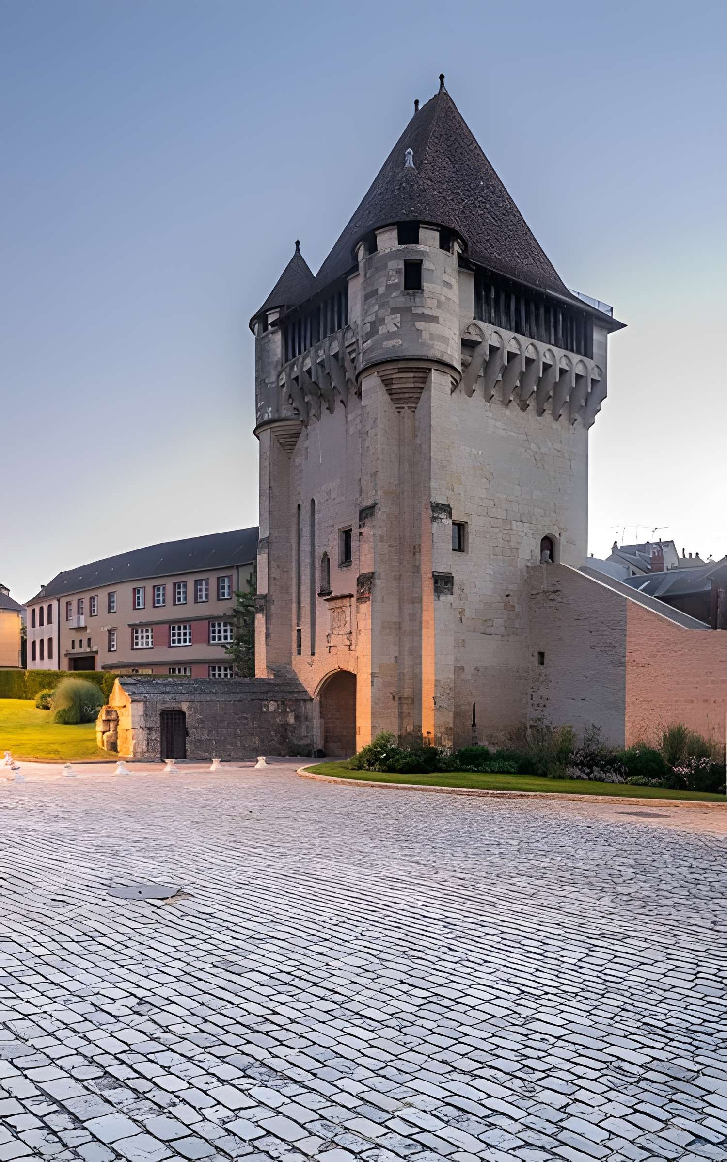 Porte du Croux de Nevers