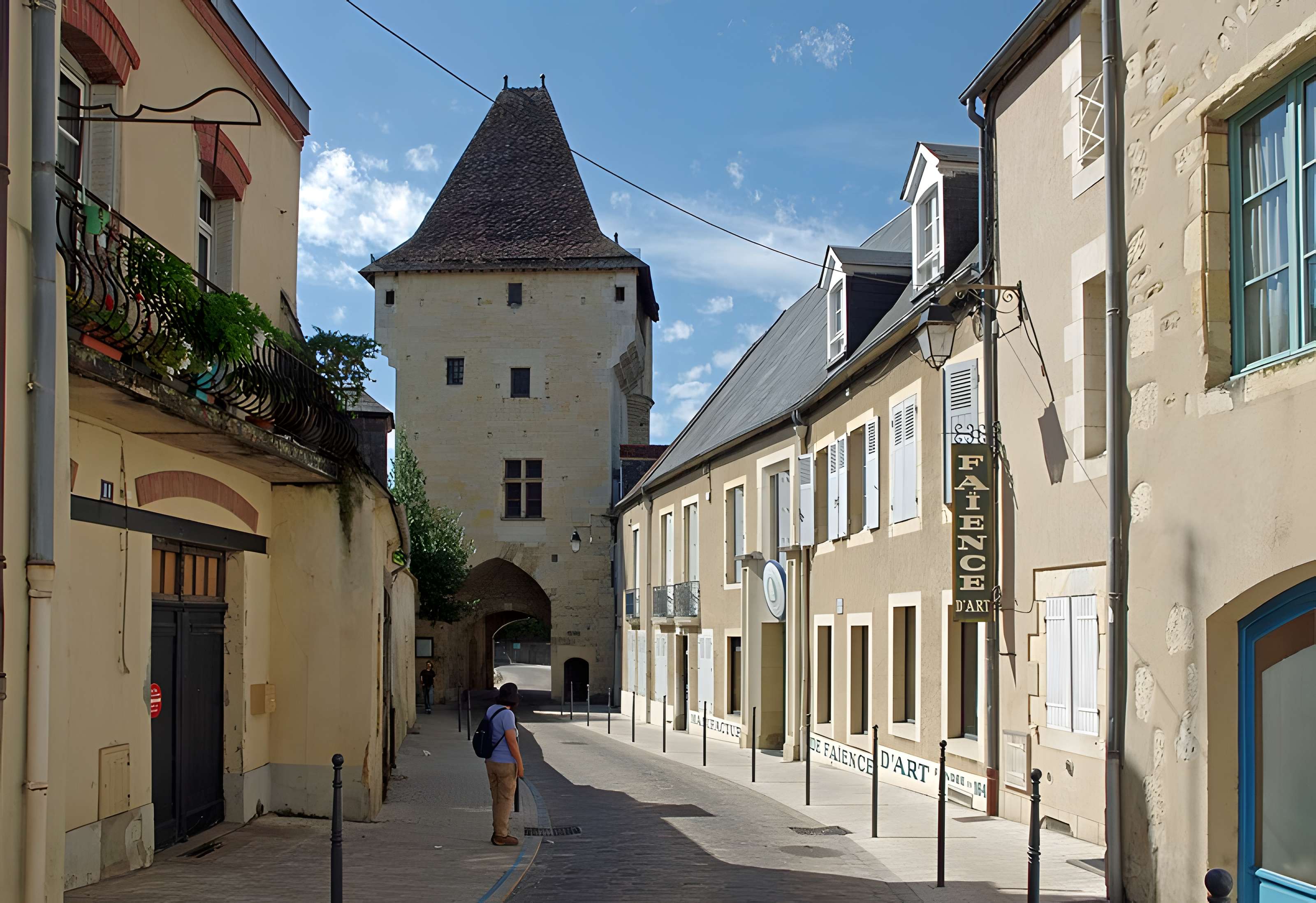 Porte du Croux de Nevers