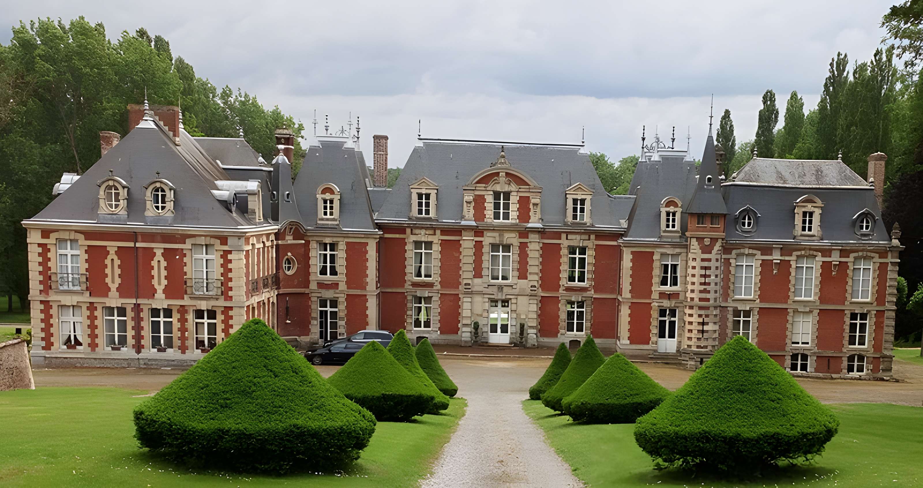 Château de Suzanne