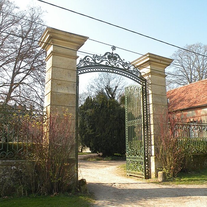 Photo de Château de Théribus également sur commune de Jouy-sous-Thelle