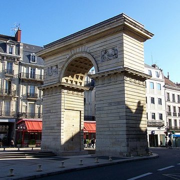 Porte Guillaume de Dijon
