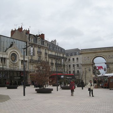 Porte Guillaume de Dijon
