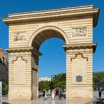Porte Guillaume de Dijon