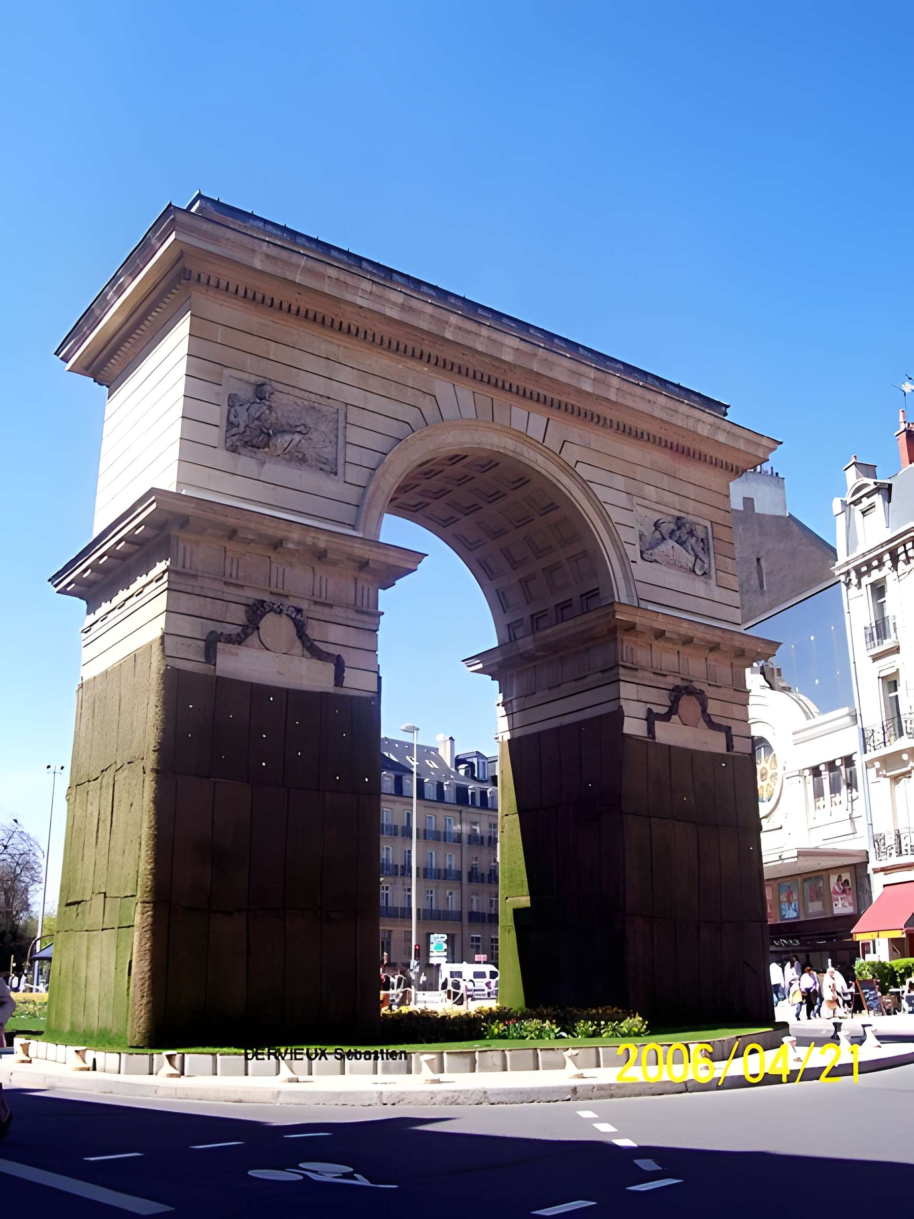Porte Guillaume de Dijon