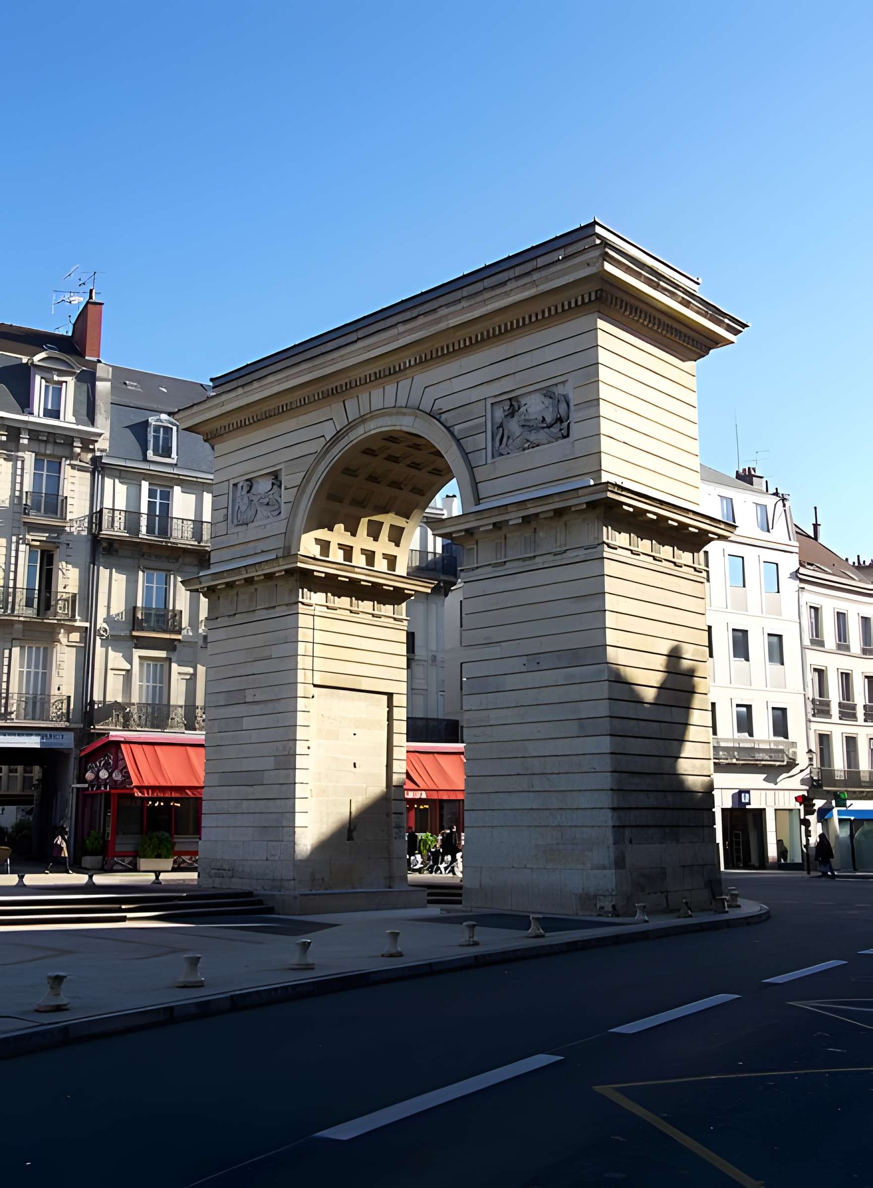 Porte Guillaume de Dijon