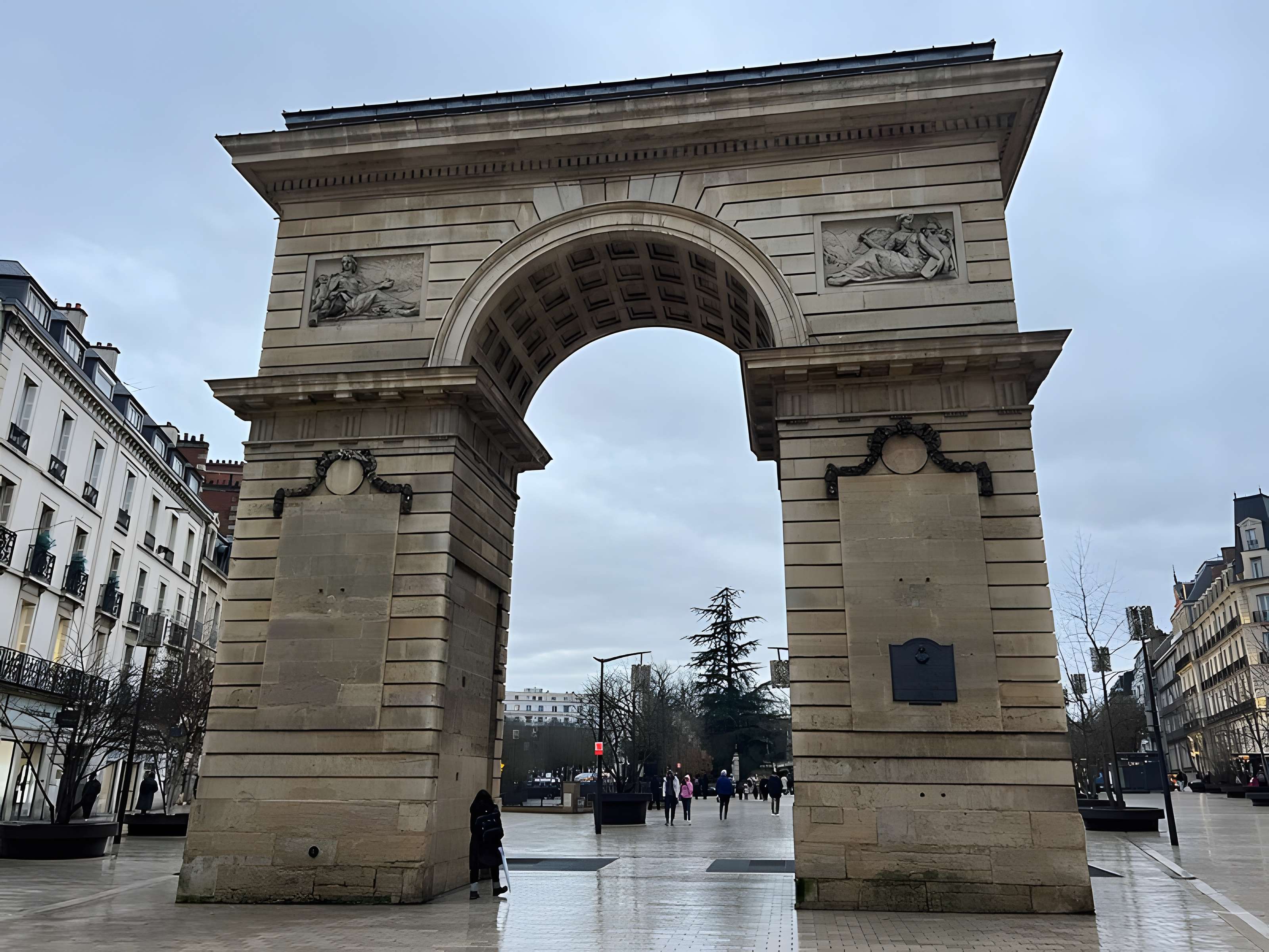 Porte Guillaume de Dijon