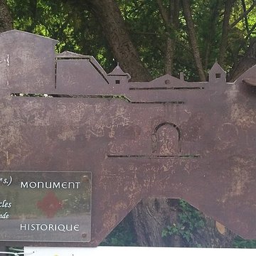 Château de Vachères à Montclar-sur-Gervanne