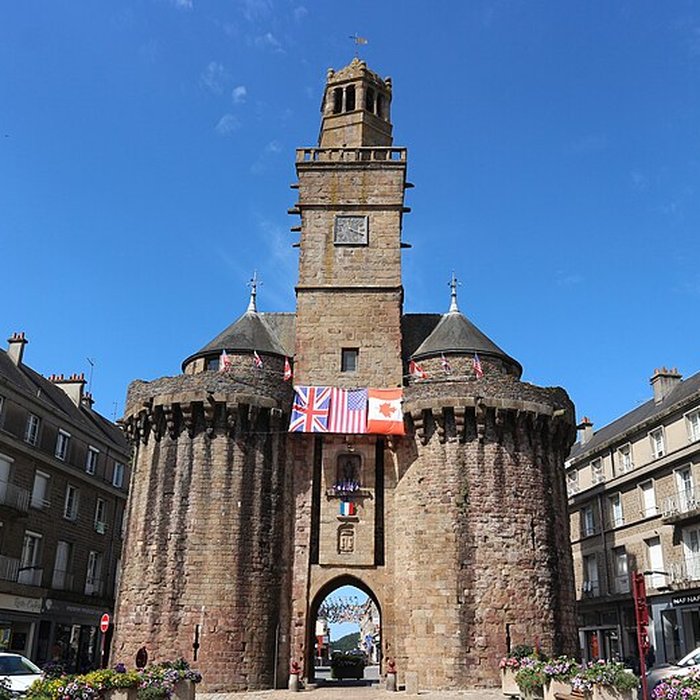 Photo de La Porte Horloge de Vire