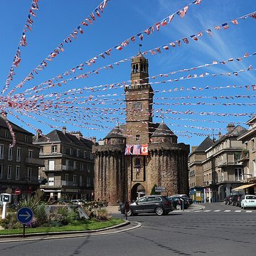 La Porte Horloge de Vire