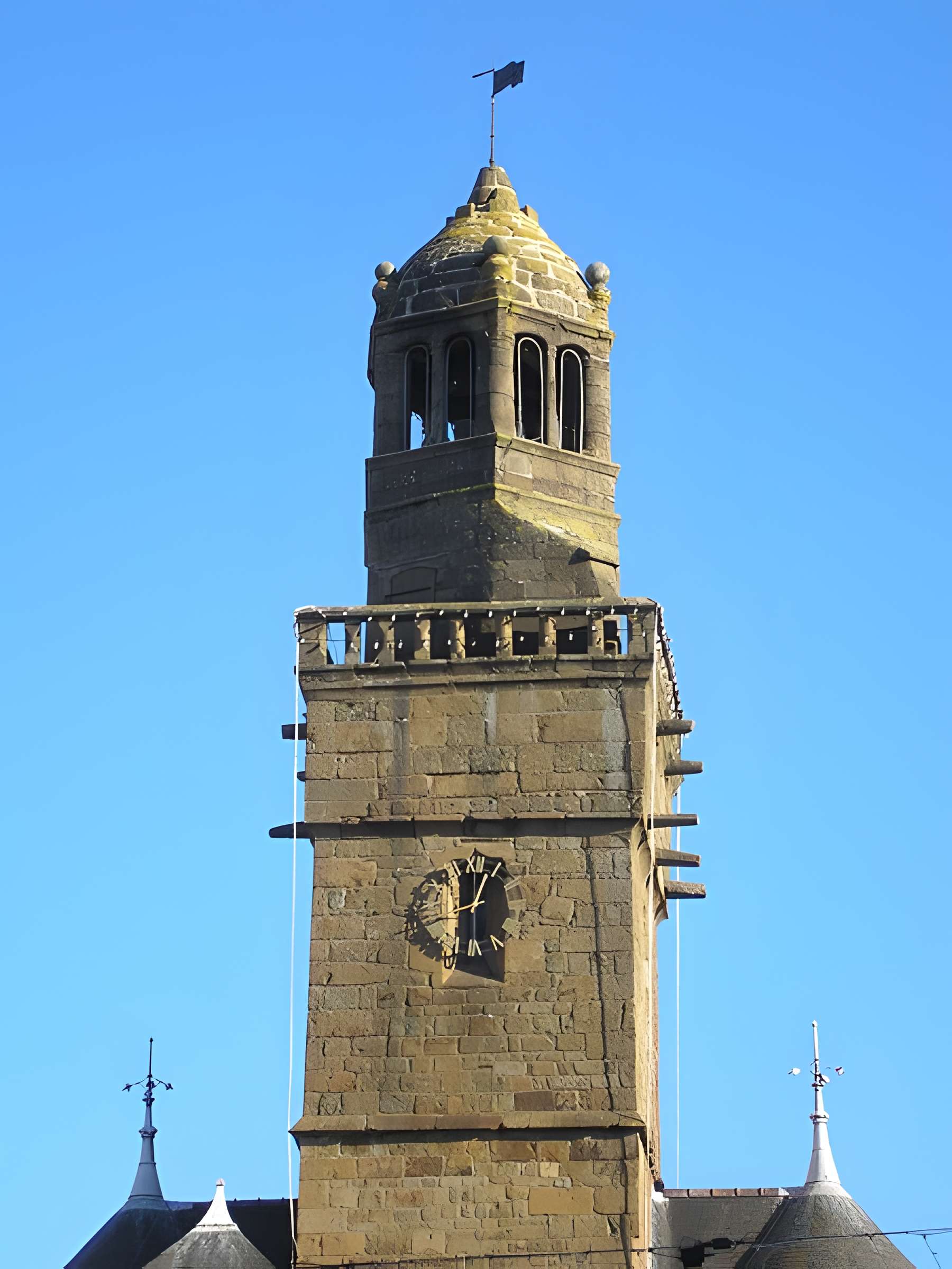 La Porte Horloge de Vire
