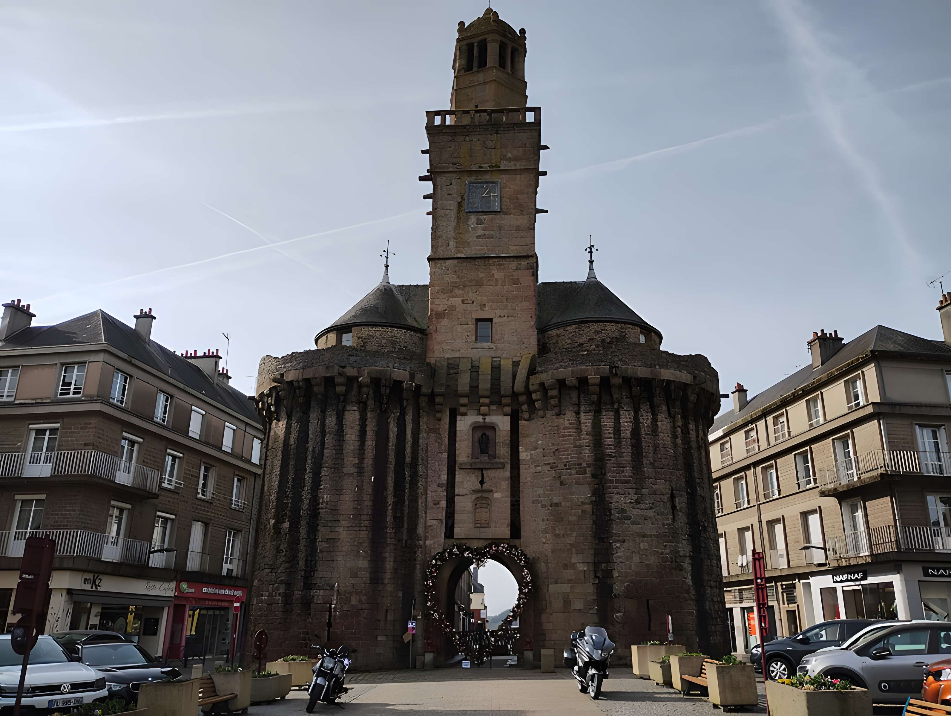 La Porte Horloge de Vire