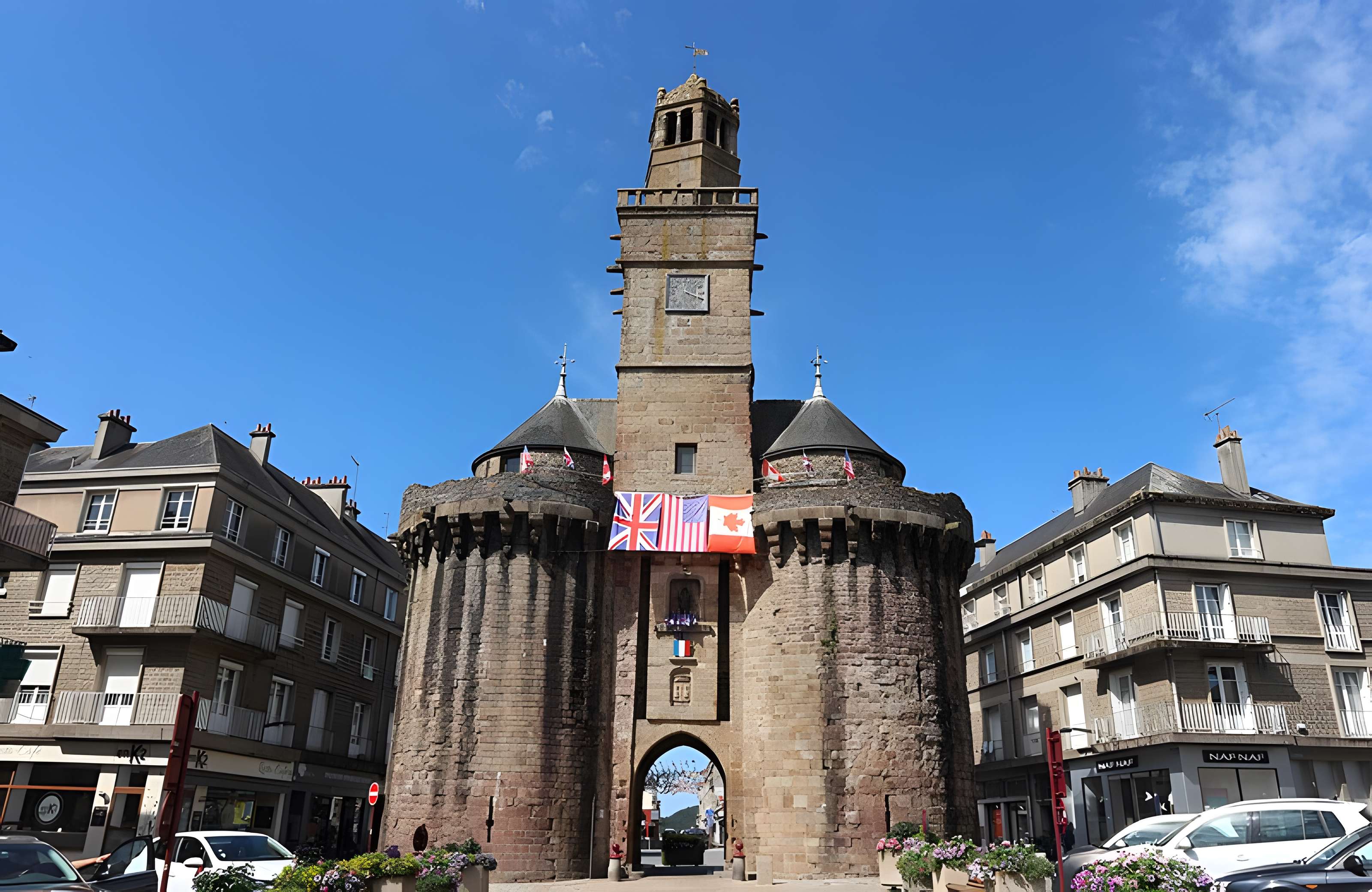 La Porte Horloge de Vire