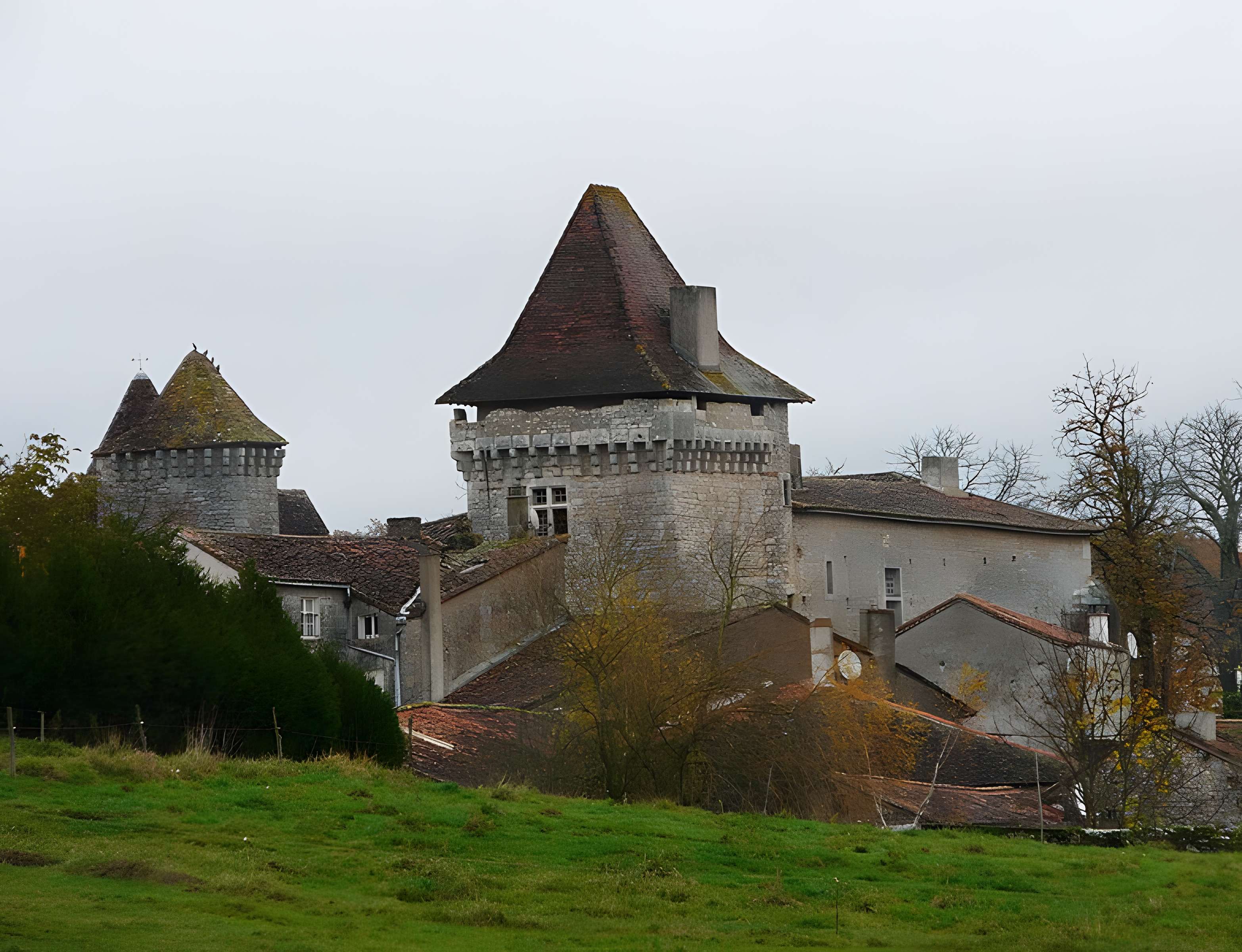 Château de Varaignes