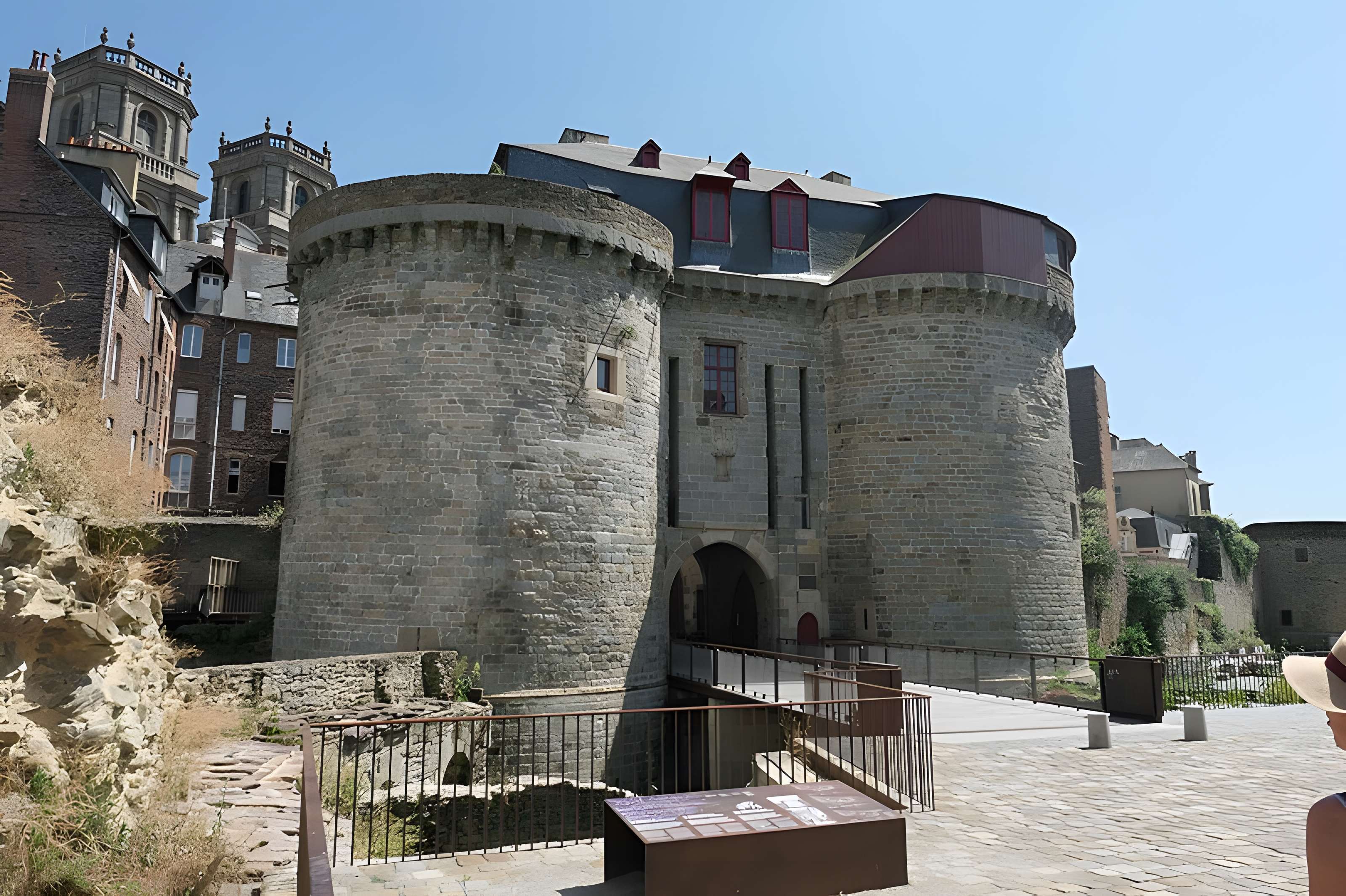 Porte mordelaise de Rennes