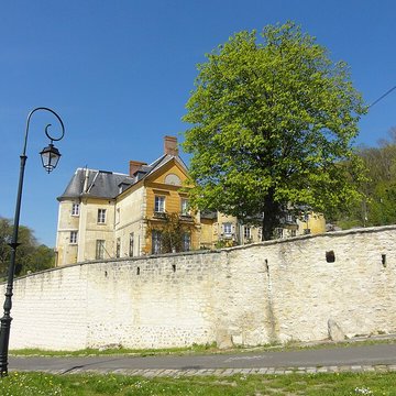 Château de Vaux à Vaux-sur-Seine