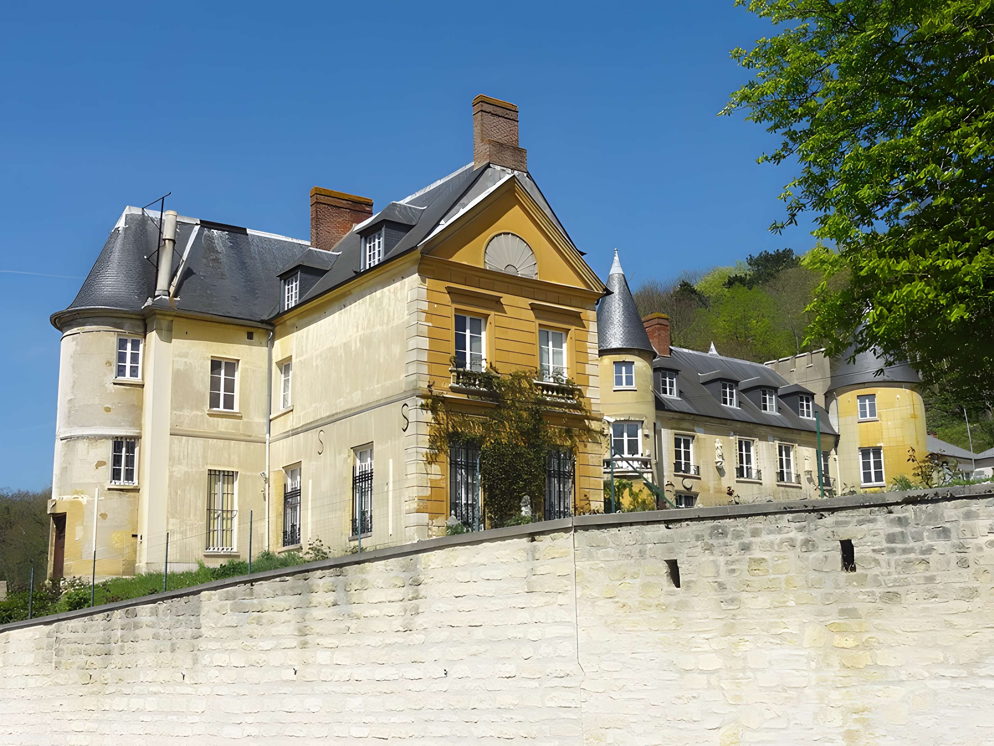 Château de Vaux à Vaux-sur-Seine