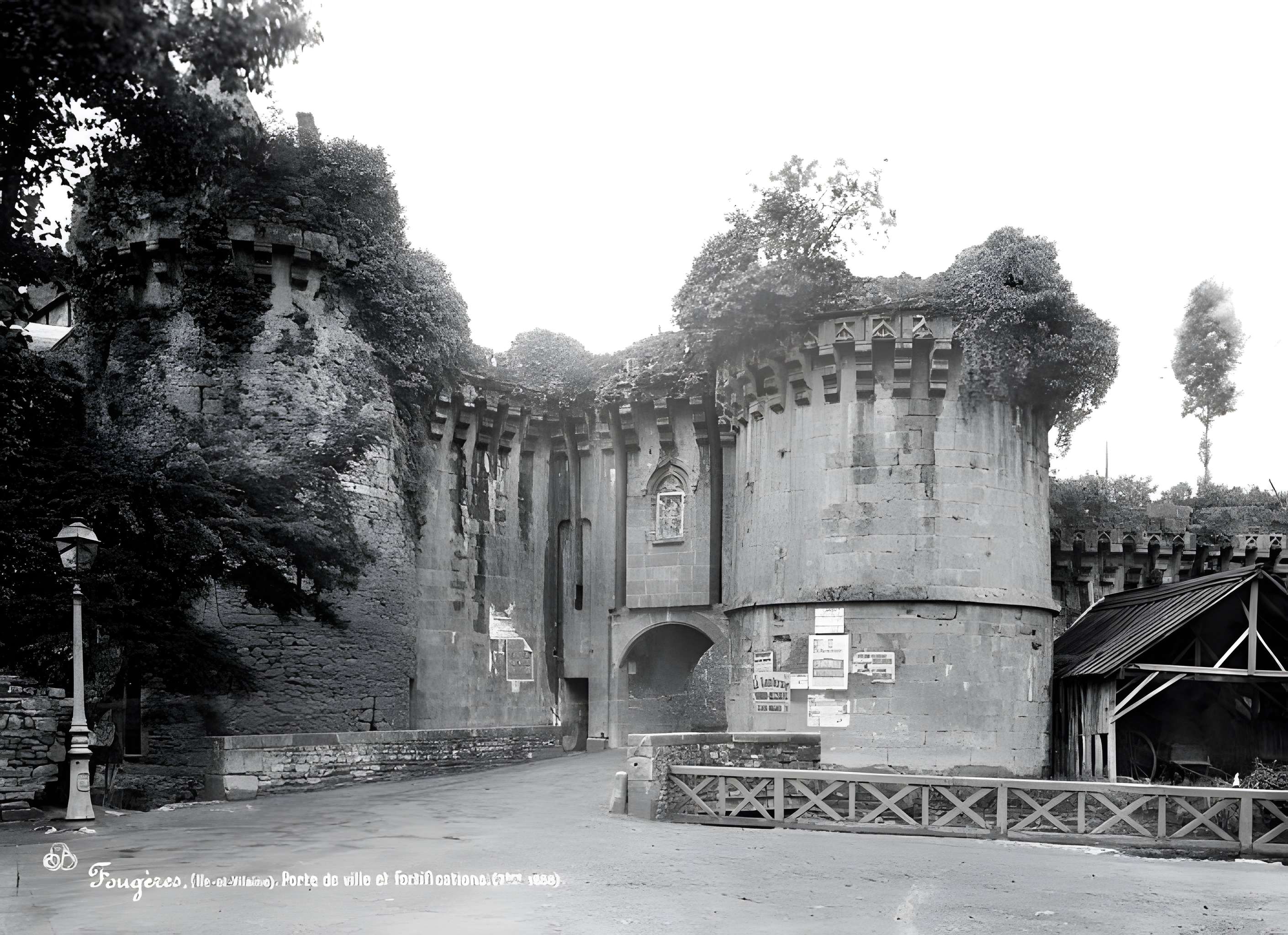 Porte Notre-Dame de Fougères