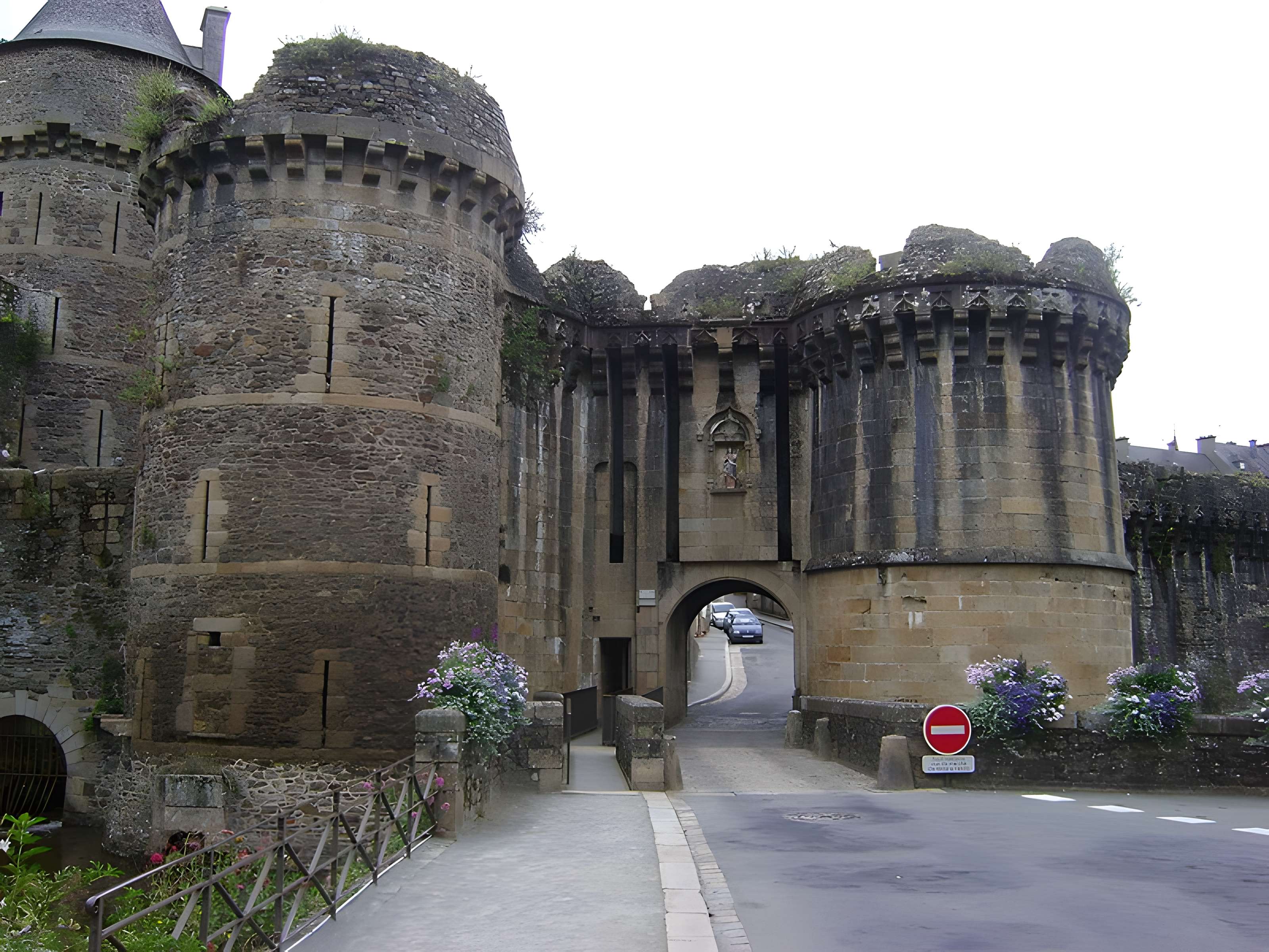 Porte Notre-Dame de Fougères