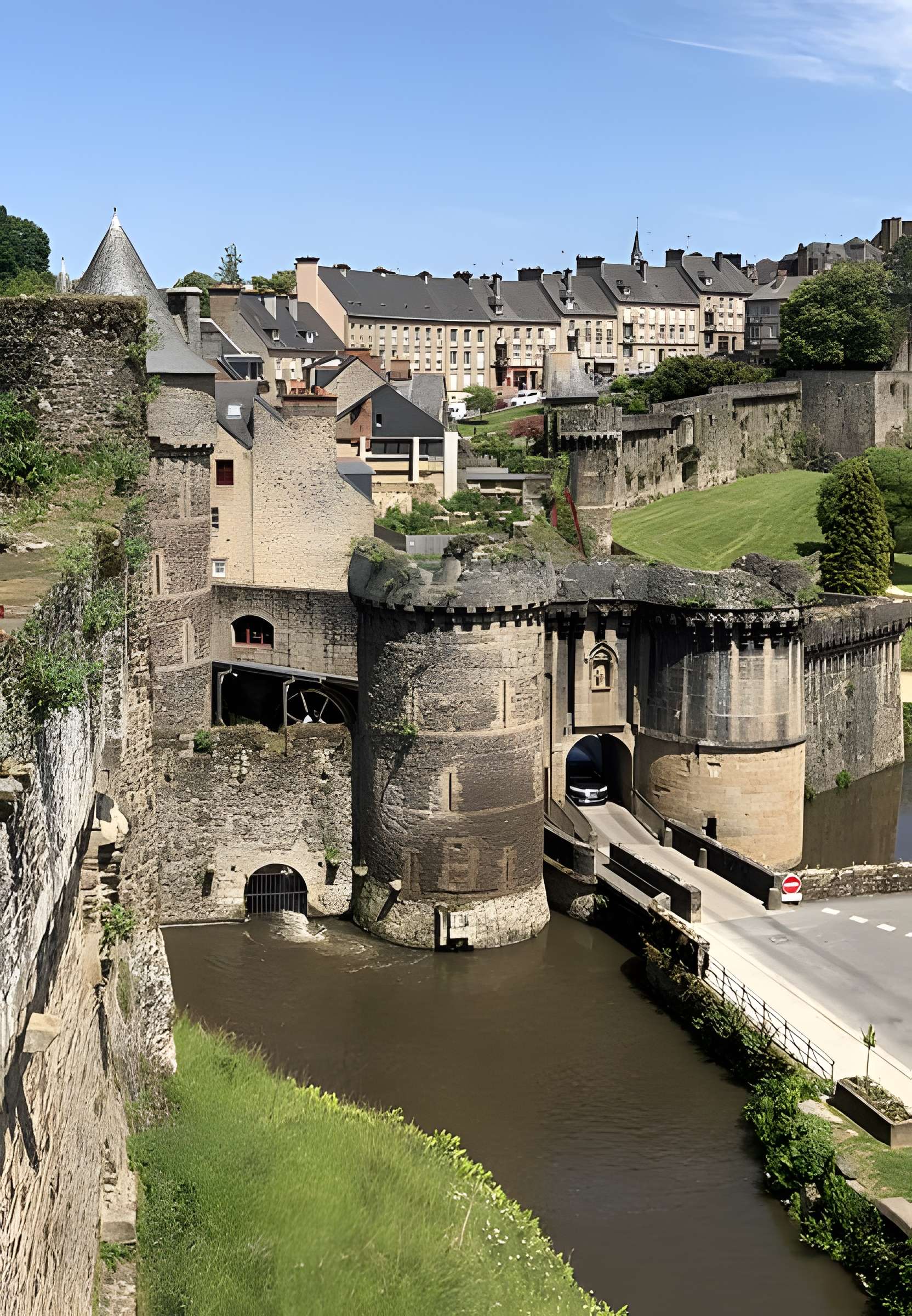 Porte Notre-Dame de Fougères