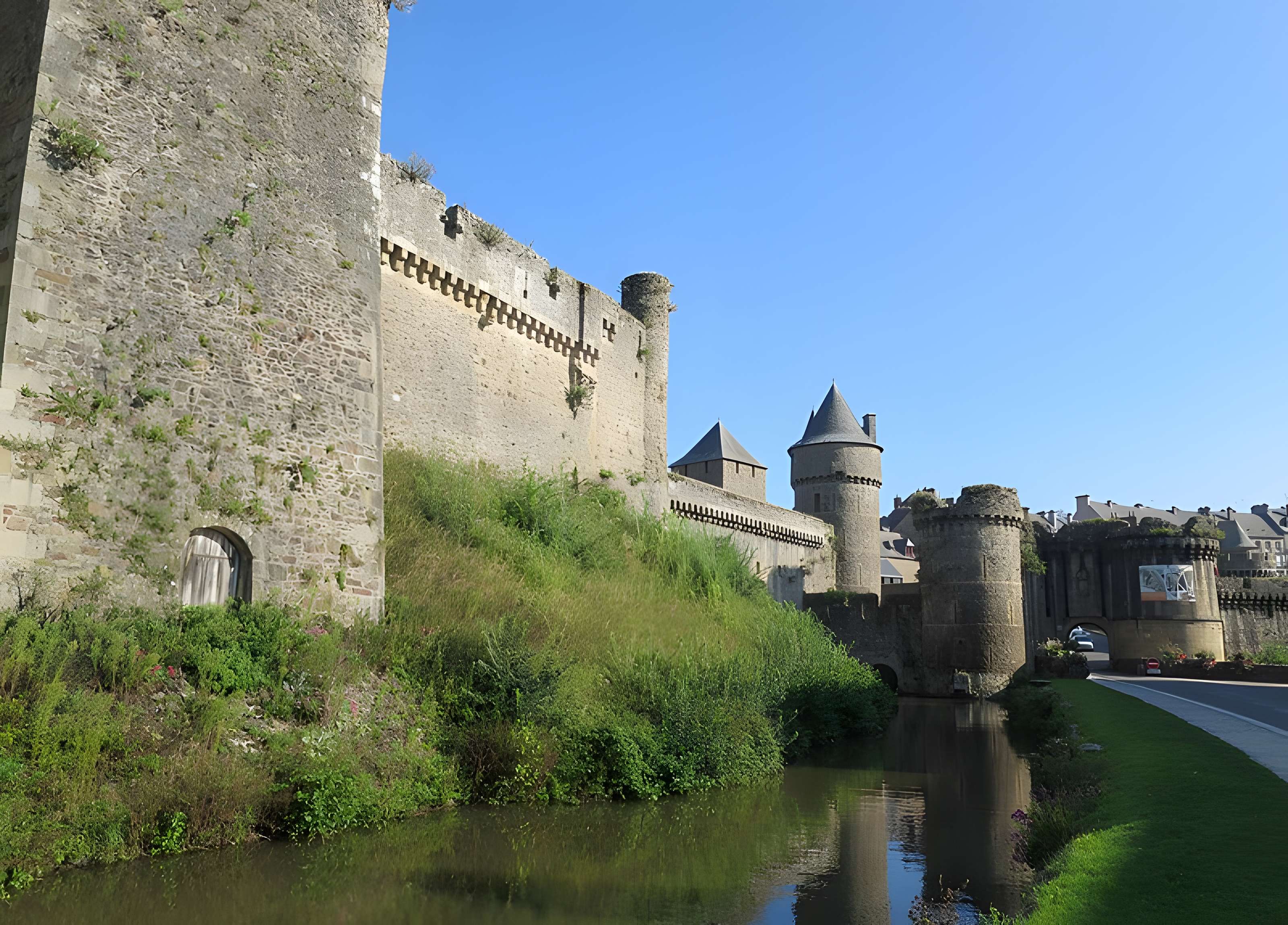Porte Notre-Dame de Fougères